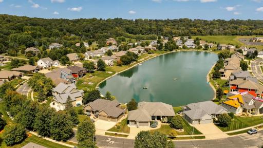 4010 Autumn Lake Court SW, Rochester, MN 55902