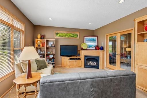 8906 Almquist Way, Inver Grove Heights, MN 55077