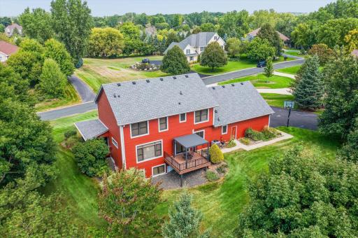 8906 Almquist Way, Inver Grove Heights, MN 55077