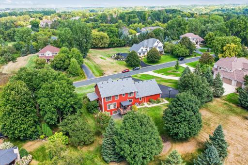 8906 Almquist Way, Inver Grove Heights, MN 55077