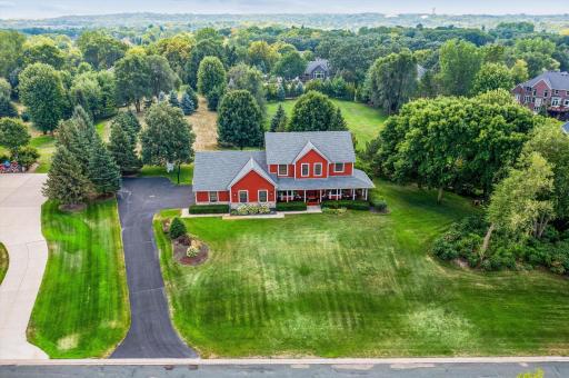 8906 Almquist Way, Inver Grove Heights, MN 55077