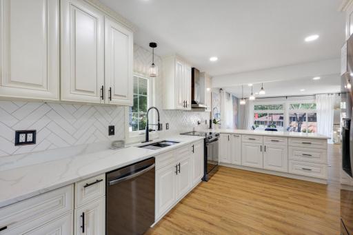 6435 Vincent Avenue S, Richfield, MN 55423