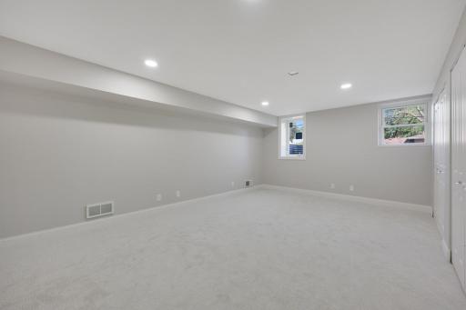 6435 Vincent Avenue S, Richfield, MN 55423