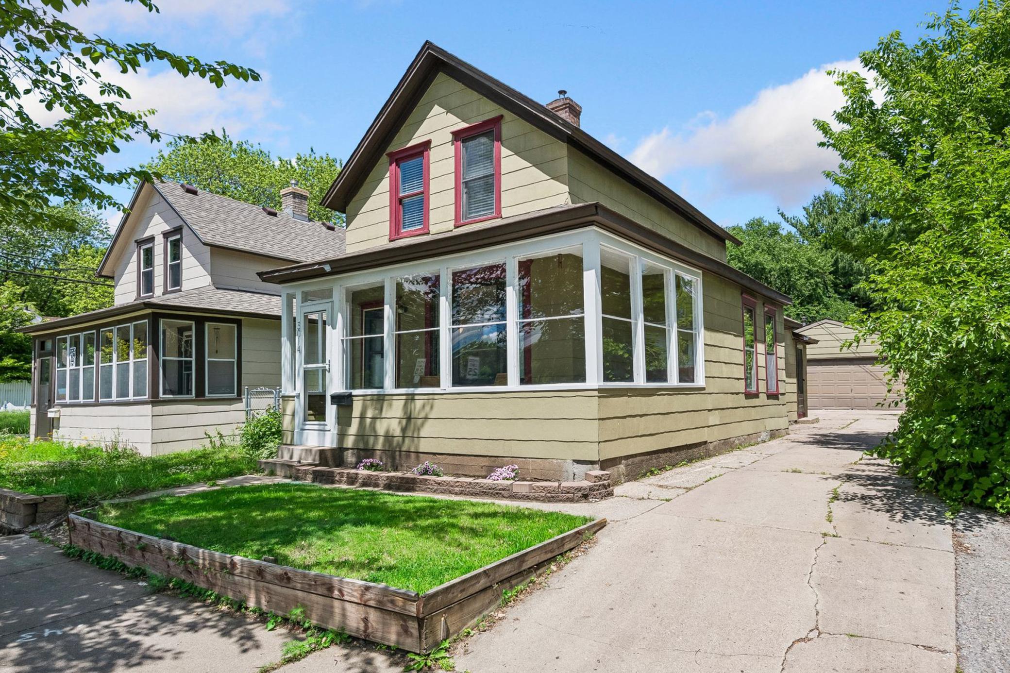 Welcome to 3014 E 26th Street in the Seward neighborhood of Minneapolis.