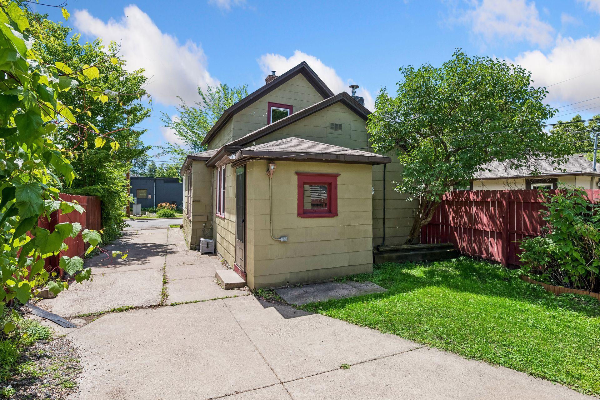 3014 E 26th Street, Minneapolis, MN 55406