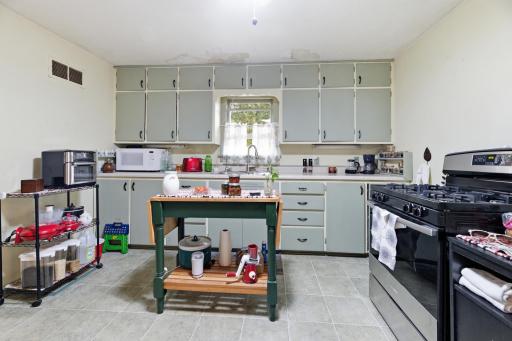 561 E Belleview Street, Winona, MN 55987