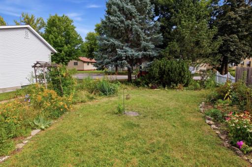 561 E Belleview Street, Winona, MN 55987