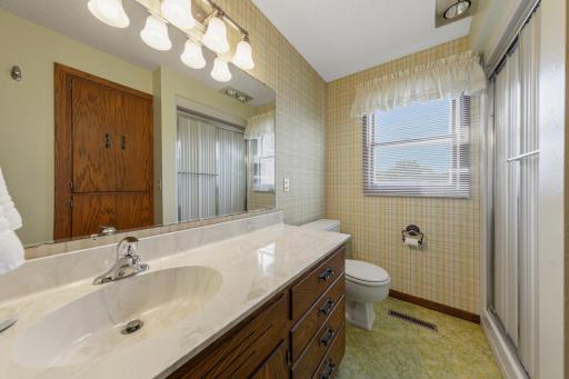 127 Woodcrest Terrace, Le Sueur, MN 56058