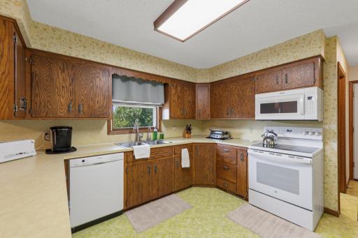 127 Woodcrest Terrace, Le Sueur, MN 56058