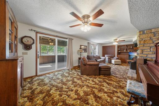127 Woodcrest Terrace, Le Sueur, MN 56058