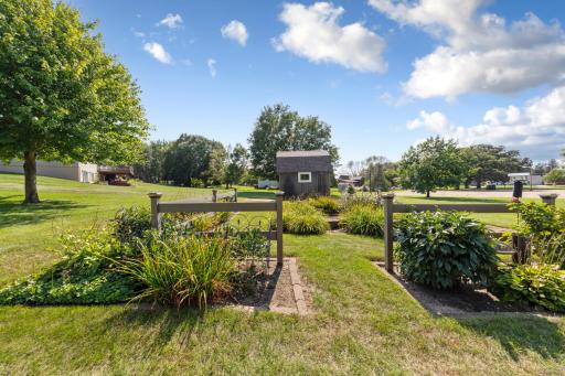 127 Woodcrest Terrace, Le Sueur, MN 56058