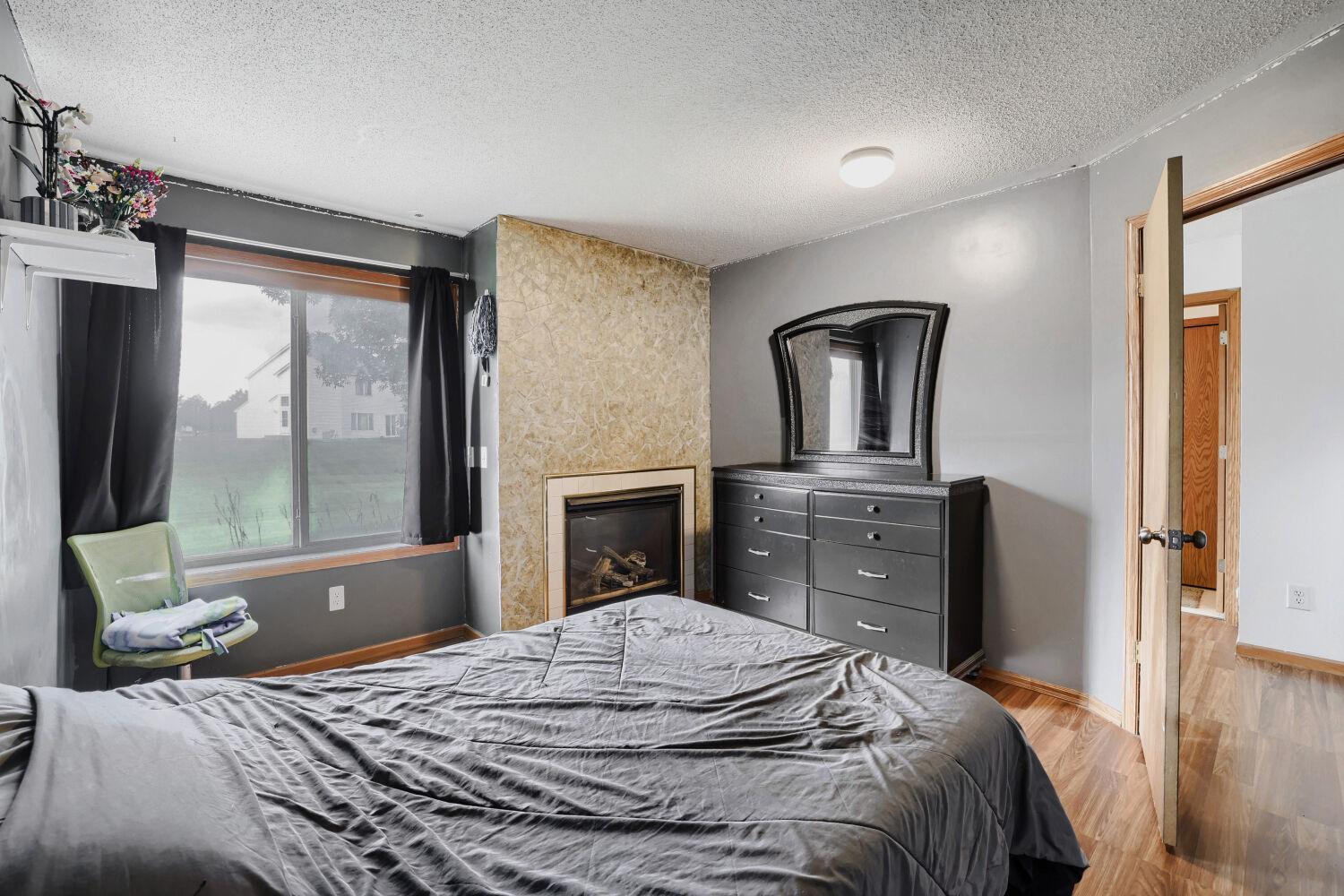 Lower-level bedroom. (just no closet.)