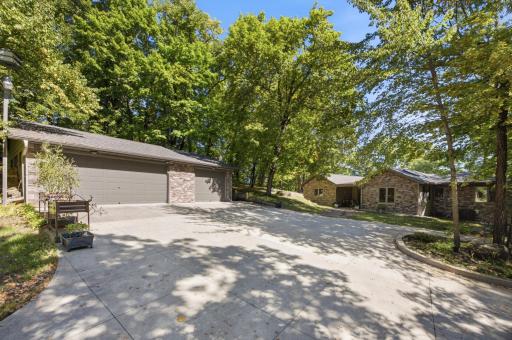 Driveway Approach – Home and 3-Stall Garage