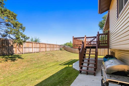 1916 84th Ave N-8.jpg