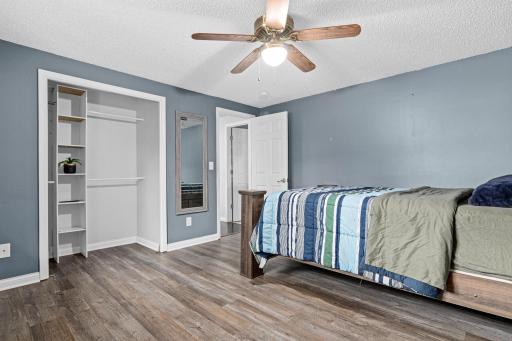 1916 84th Ave N-16.jpg