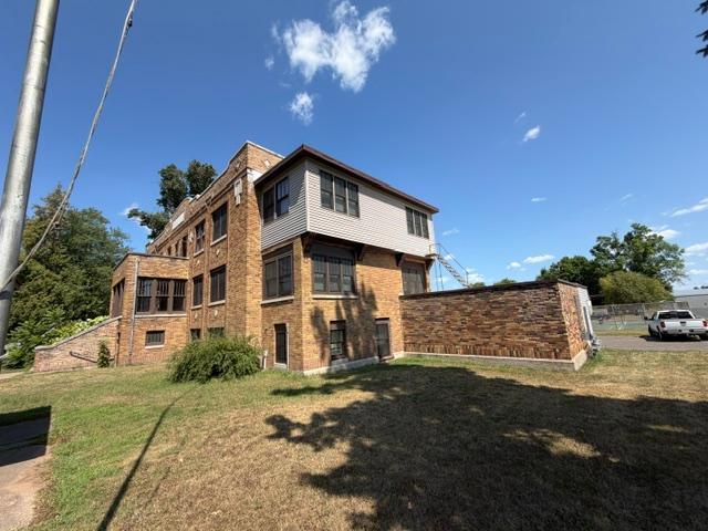 South side of Buildig