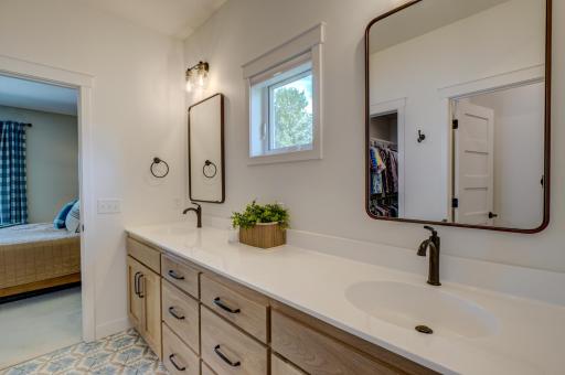 13221 Court Pl-53.jpg