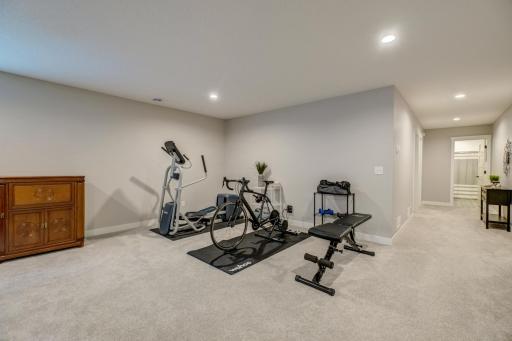 13221 Court Pl-62.jpg