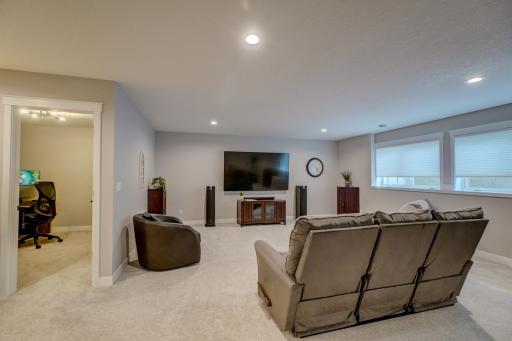13221 Court Pl-72.jpg