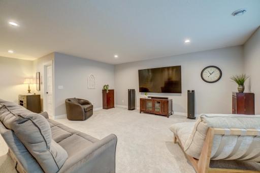 13221 Court Pl-60.jpg