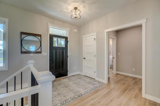13221 Court Pl-17.jpg