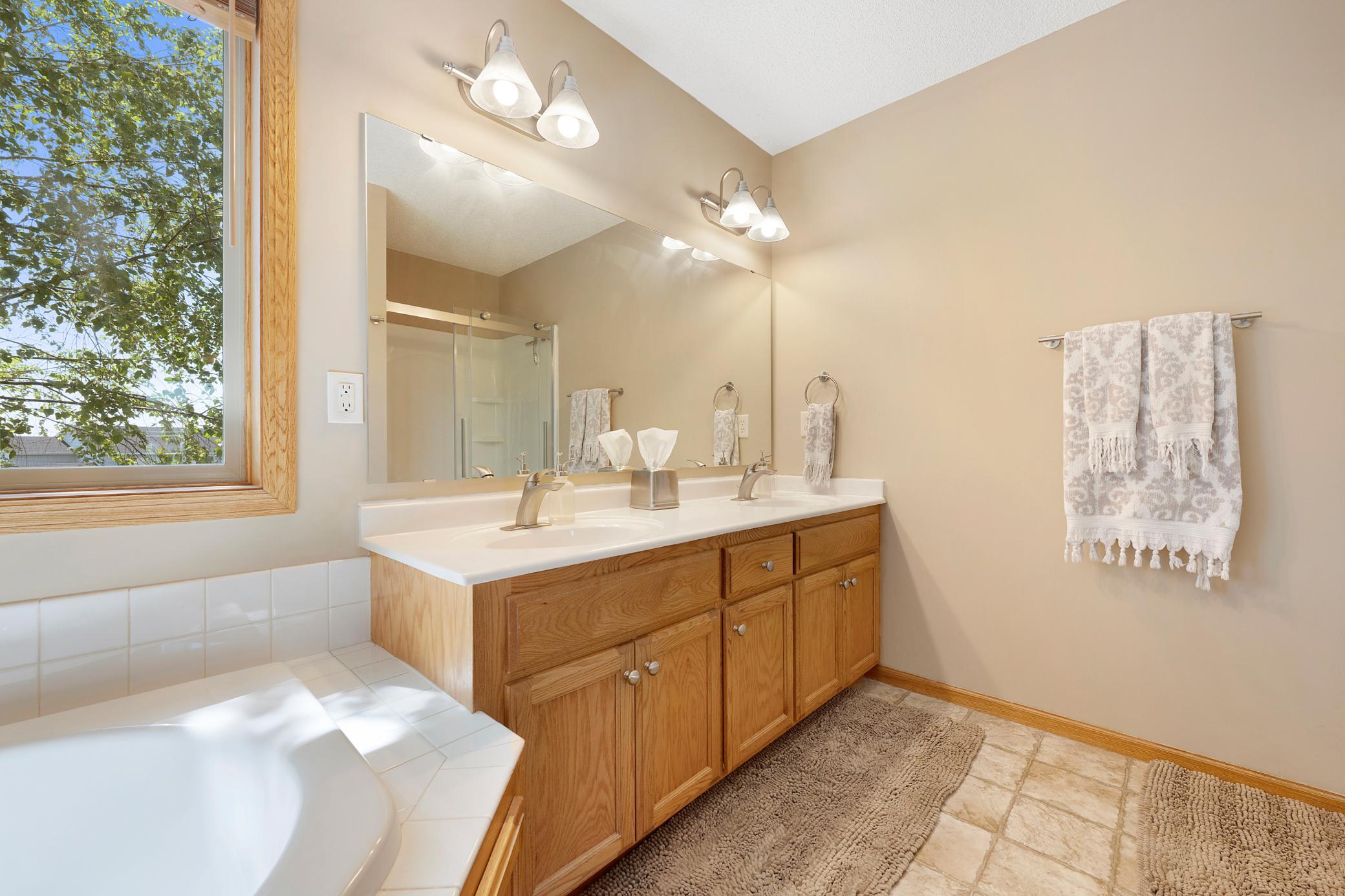 Upper Level Master Bath