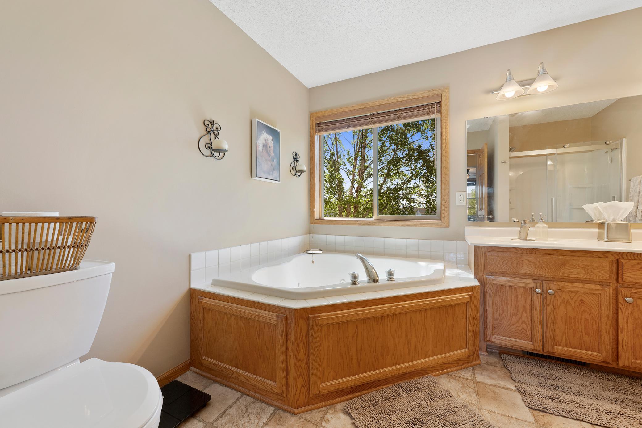 Upper Level Master Bath