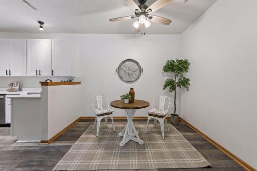 1524 Liberty Circle, Shakopee, MN 55379