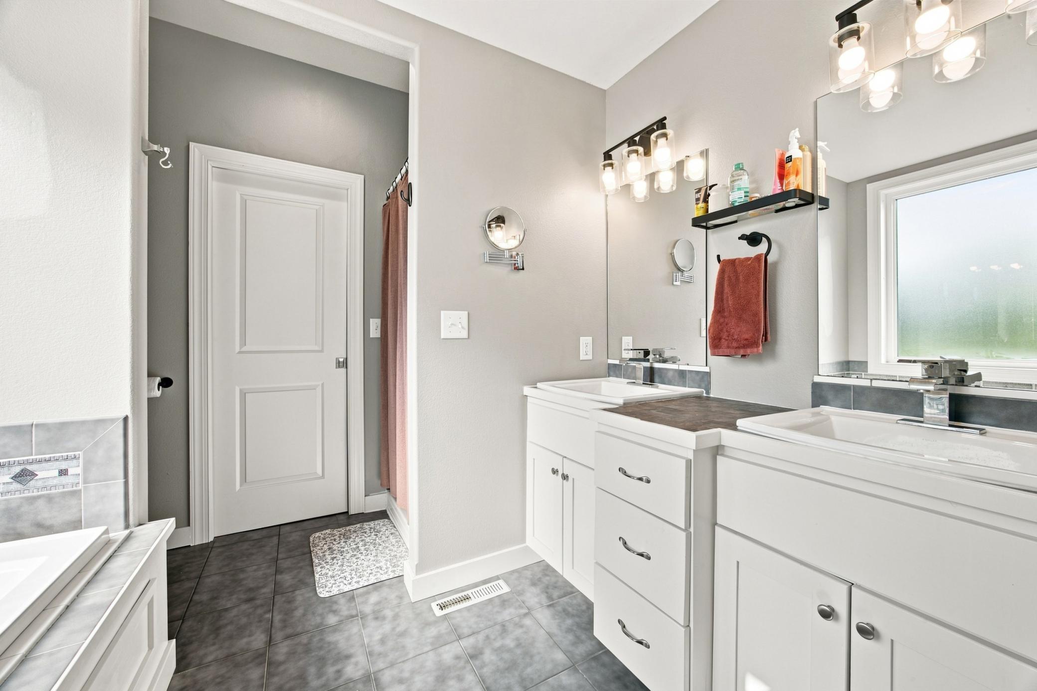 Master Private Bath with Dual Vanity, Jetted Tub and Tiled Walk-In Shower