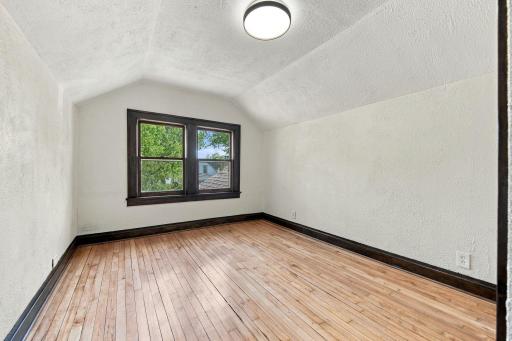 3432 34th Avenue S, Minneapolis, MN 55406