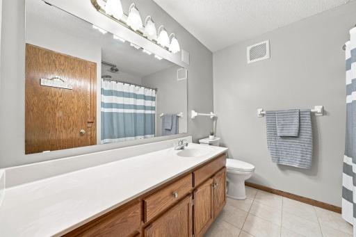 Full Bathroom main level