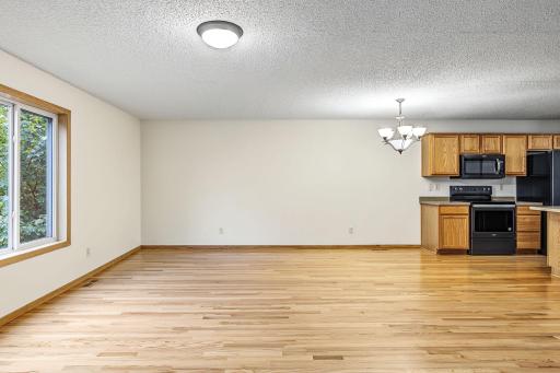 12 City View Lane, Saint Paul, MN 55107