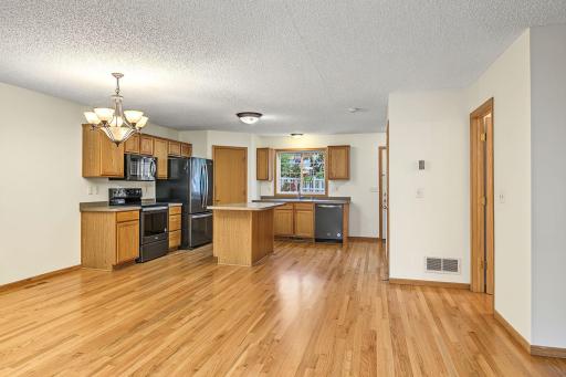 12 City View Lane, Saint Paul, MN 55107