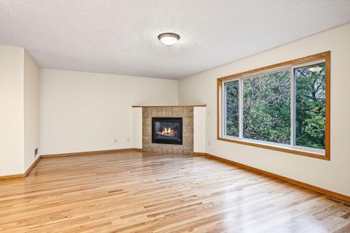 12 City View Lane, Saint Paul, MN 55107