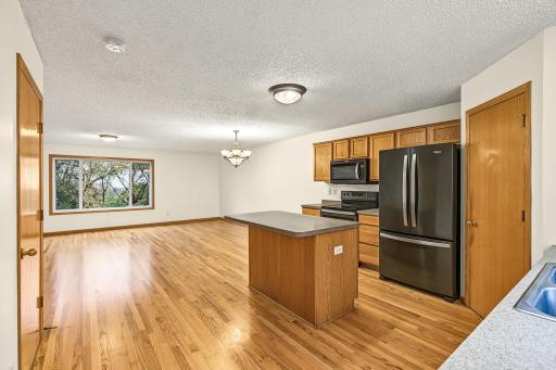 12 City View Lane, Saint Paul, MN 55107