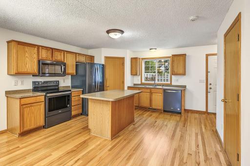 12 City View Lane, Saint Paul, MN 55107