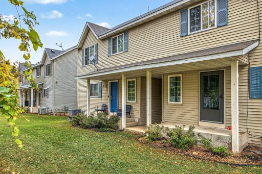 12 City View Lane, Saint Paul, MN 55107