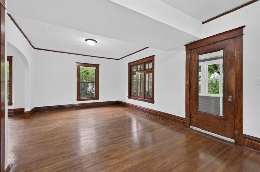 2162 Dayton Avenue, Saint Paul, MN 55104