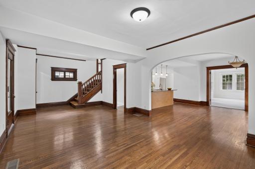 2162 Dayton Avenue, Saint Paul, MN 55104