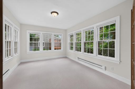 2162 Dayton Avenue, Saint Paul, MN 55104