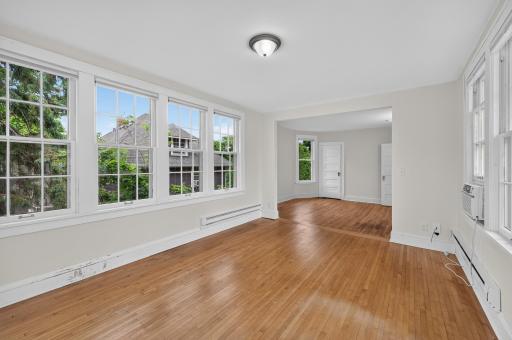 2162 Dayton Avenue, Saint Paul, MN 55104