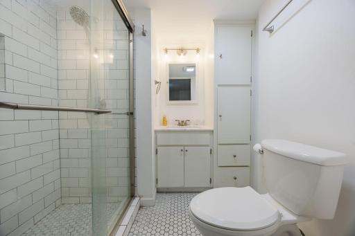 2012 Selby Avenue, Saint Paul, MN 55104