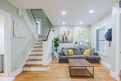 2012 Selby Avenue, Saint Paul, MN 55104