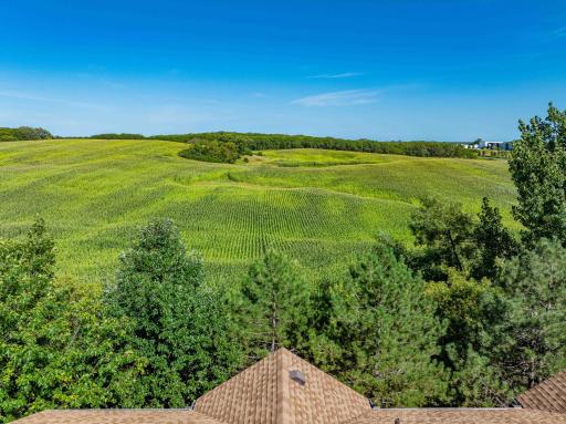 7657 Primrose Place, Chanhassen, MN 55317