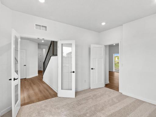 An optional flex space in place of the dining room can easily operate as a home office, depending on the homeownerâs needs.