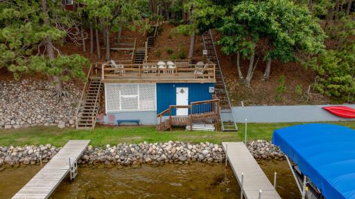 Common Lakeside Deck & Storage