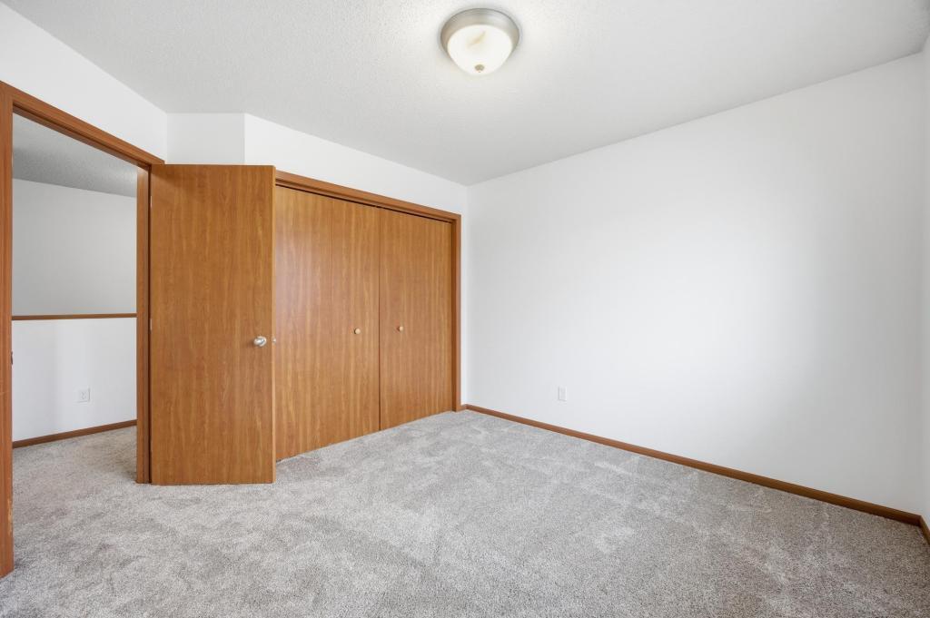 Bedroom 4.jpg