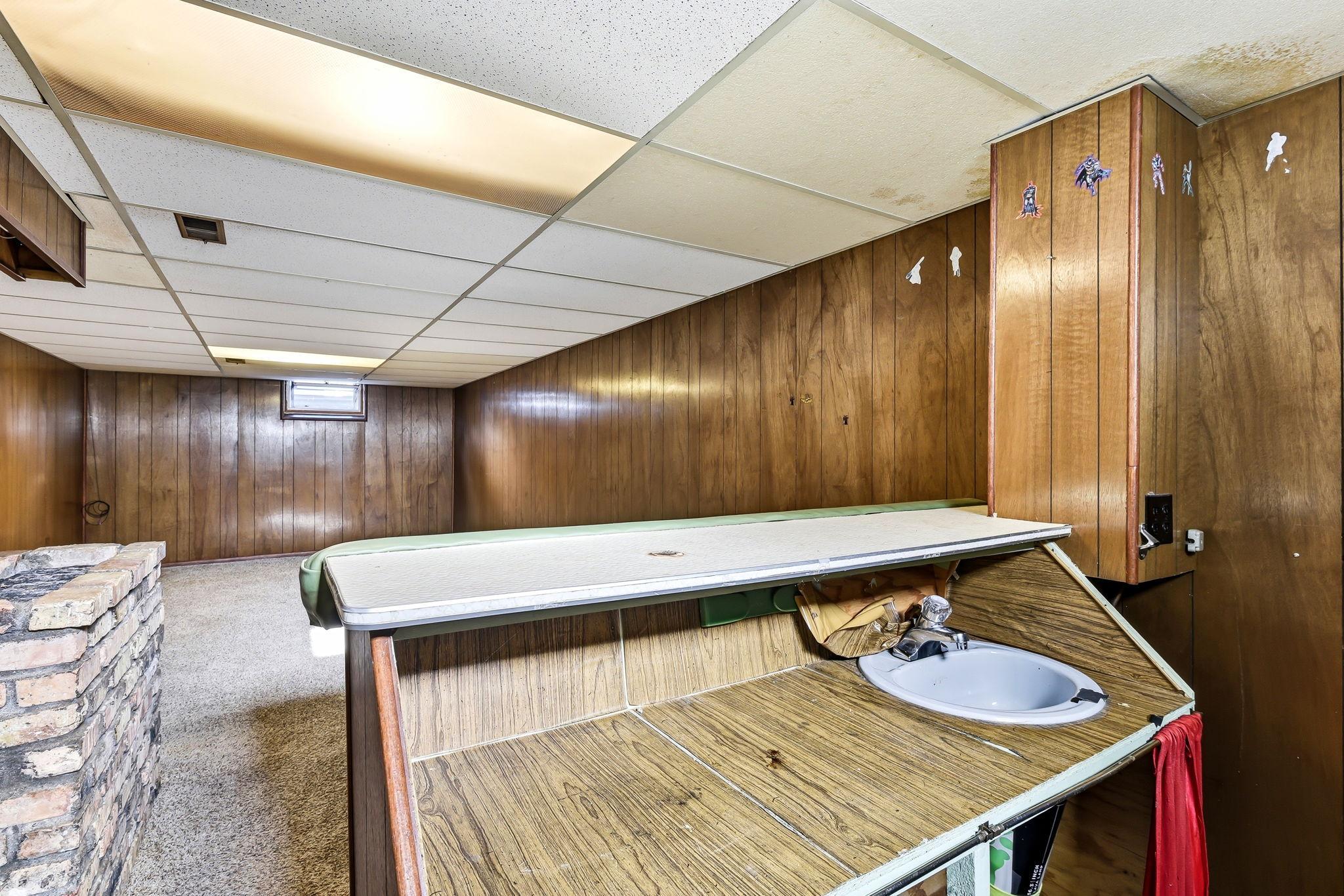 21-web-or-mls-548-82nd-Ave-NE-21.jpg