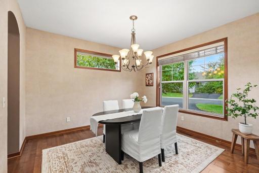 10776 Lyndale Bluffs Trail, Minneapolis, MN 55420