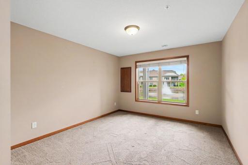 10776 Lyndale Bluffs Trail, Minneapolis, MN 55420